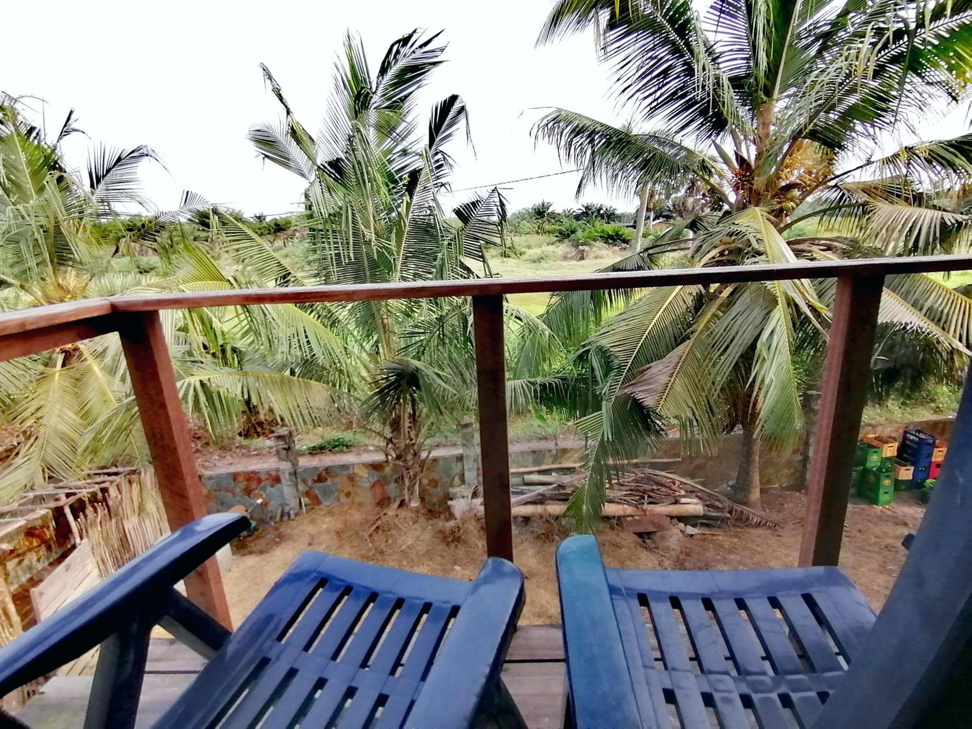 Afro Beach Eco Resort Butre Room photo